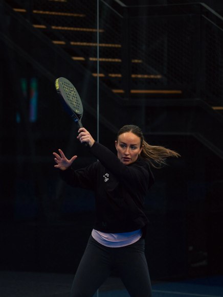 Aimee Gibson playing Padel with CUPRA x Wilson racket
