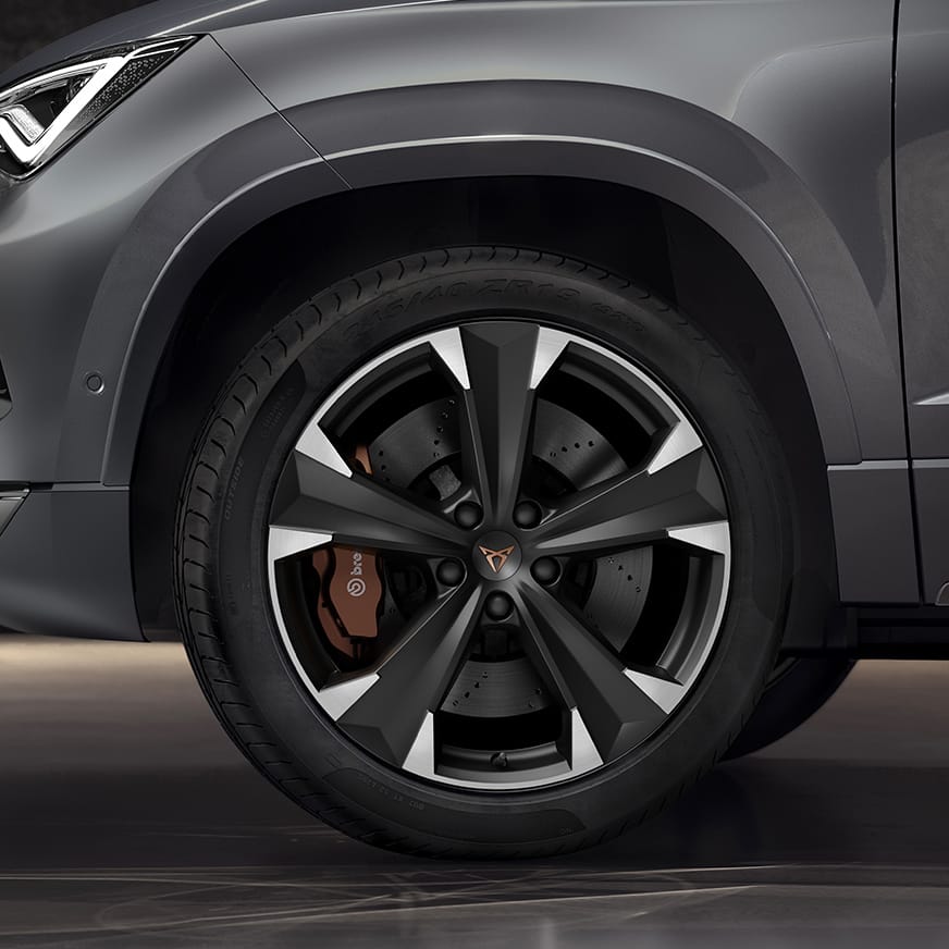 cupra-ateca-19-inches-alloy-wheels-sport-black-and-silver