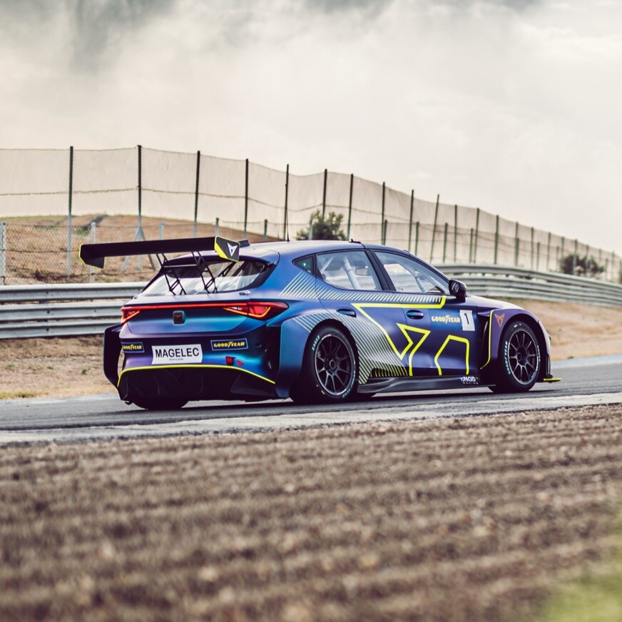 Cupra e discount racer price