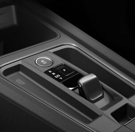 Wireless phone charger of the new CUPRA Leon